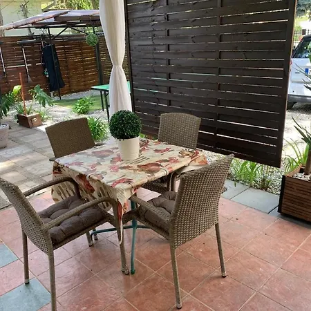 Midi Room, Free Parking, Terrace, Ac, Wifi Penzion Siófok