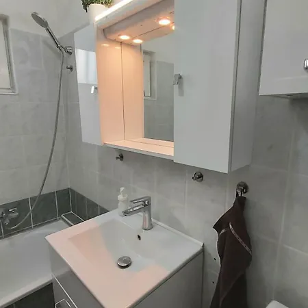 Midi Room, Free Parking, Terrace, Ac, Wifi Penzion 4*