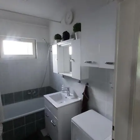 Midi Terrace Wifi Autoparking Guest house *